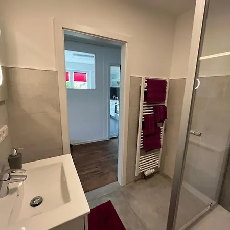 Richard Apartment